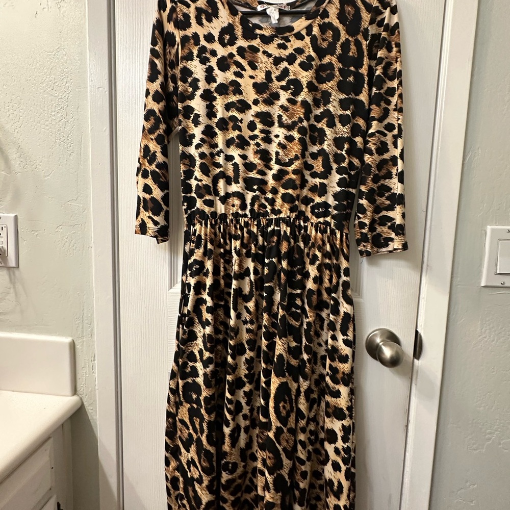 Leopard Print Midi Dress